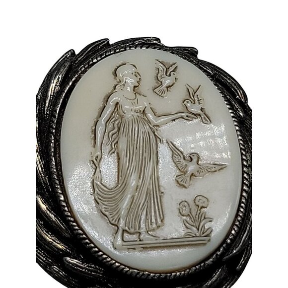 Hattie Carnegie Helen of Troy Brooch Silver Tone Setting Vintage Unmarked - Picture 12 of 12